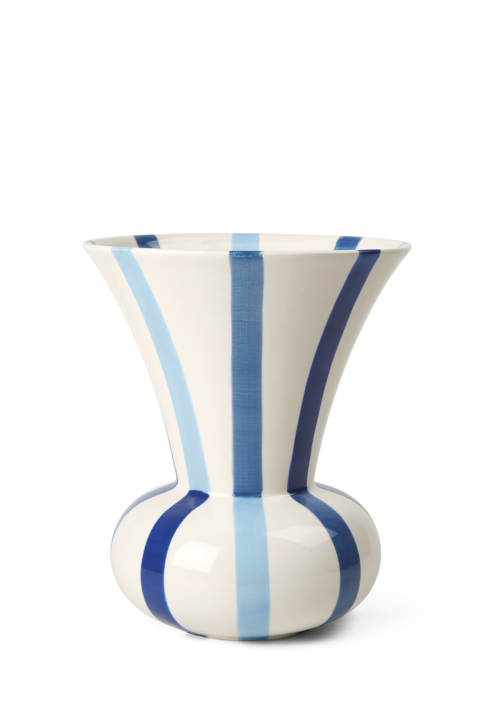 Blaue Vase mit Ikebanaeinsatz