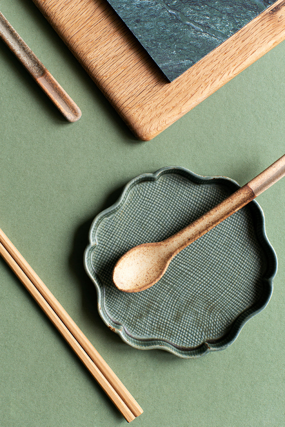 Japanische Teller in Blütenform